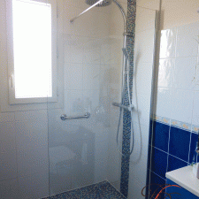 Remplacement d'une baignoire par une douche à l'italienne Les Pennes mirabeaux